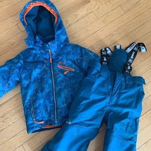 Kamik snowsuit